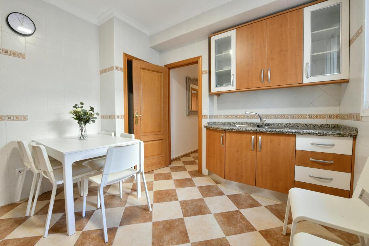 Ms4 Apartamentos Nervion Para 4 Personas Sevilla Dış mekan fotoğraf
